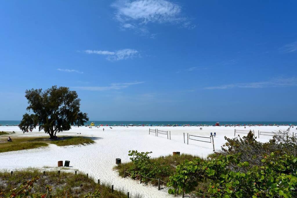 Siesta Cooler: Only Minutes Walk To Siesta Beach! Siesta Key Esterno foto